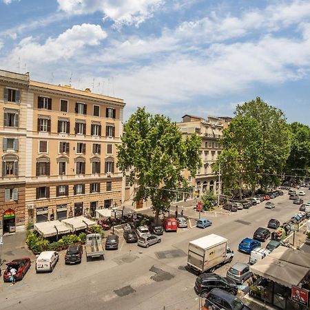Giulio Cesare Charming Suite Great Location Рим Екстер'єр фото